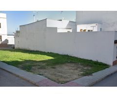 Se venden parcelas urbanas directas en la Barriada de las Frutas