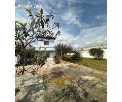 Chalet en Venta en Los Carmonas, Sevilla