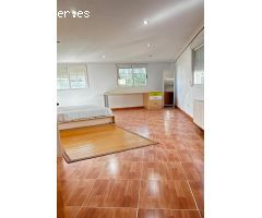 CHALET PARA VIVIR ,CON VIVIENDA MUY GRANDE Y PISCINA