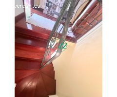 SINTECD2 VENDE: ACOGEDOR APARTAMENTO DUPLEX CON PLAZA DE GARAJE EN A VALENZA. REF1351