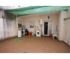 ¡Oportunidad Única en Alquiler! Amplio Piso amueblado con Patio Privativo y plaza de garaje
