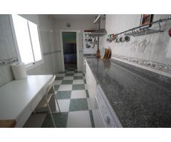 Amplio piso en el Casco Antiguo