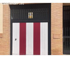 ¡Oportunidad única en el centro de Albolote!