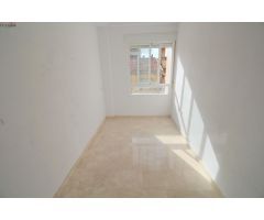 580  euros , comunidad incluida,  dos dormitorios, sin muebles , con garaje y trastero.