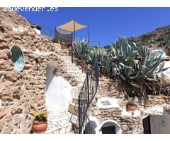 MARAVILLOSAS CUEVAS EN GORAFE, GRANADA