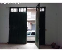 SE VENDE LOCAL COMERCIAL EN LOS MAJUELOS