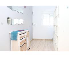 ¡Vive con comodidad en el corazón de Arafo! Piso de 3 habitaciones + garaje