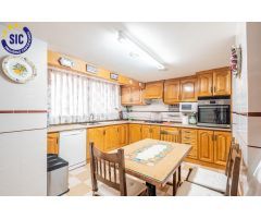 Se vende Edificio practicamente completo en Cabanyal
