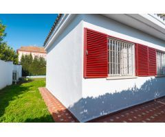 ???? EXCLUSIVO CHALET INDEPENDIENTE EN EL CORAZÓN DE ESPARTINAS (SEVILLA) ?