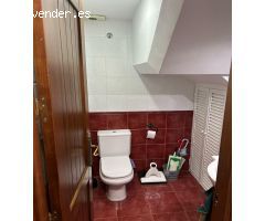 VENTA DE CASA DE DOS PLANTAS  LA PEDRERA BLANCA