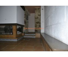 REF 2776 LOCAL COMERCIAL CERCANO CENTRO REDONDELA (REDONDELA)