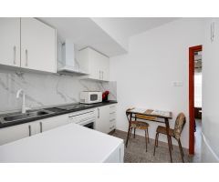 Encantador ático en Punta Prima con 3 dormitorios y amplia terraza