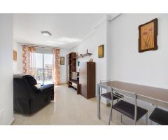 Ático a la venta en Torrevieja, cerca del puerto deportivo.