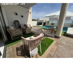 Chalet en Venta en Orihuela Costa, Alicante