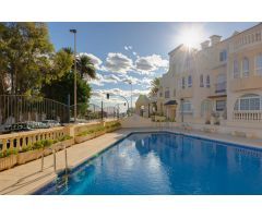 Venta Apartamento, Playa de Los Locos,  Primera línea de playa Torrevieja piscina comunitaria