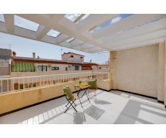 Ático de 1 dormitorio a 300 metros de la playa de los locos
