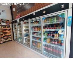Traspaso de Cafetería con Bar y Minimarket en Elche - Oportunidad Única