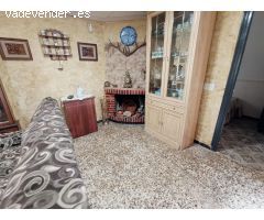 Encantadora Propiedad con Piscina y Vistas en Hondon de las Nieves