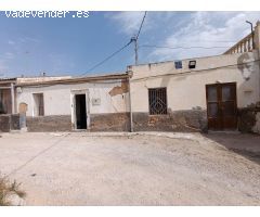 Casa Adosada en Partida de Altabix - Oportunidad para Reformar