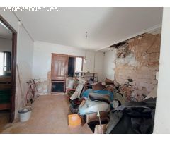 Casa Adosada en Partida de Altabix - Oportunidad para Reformar