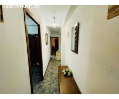 Amplia vivienda con gran potencial en Córdoba – Zona Av. Barcelona - Viñuela - Rescatado