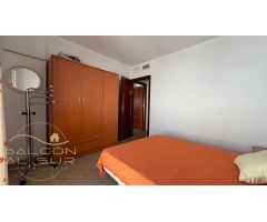 2 HABITACIONES, CENTRO, COSTILLA, ASCENSOR Y GARAJE!! ESTA ES TU VIVIENDA!!!
