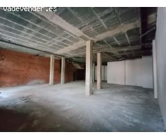 SUPER Local comercial en venta en calle José Malvar