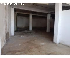 BAJO EN VENTA CON POSIBILIDAD DE REALIZAR GARAJES