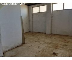 BAJO EN VENTA CON POSIBILIDAD DE REALIZAR GARAJES