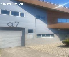 NAVE INDUSTRIAL EN PARQUE TECNOLÓGICO Y LOGÍSTICO DE VIGO