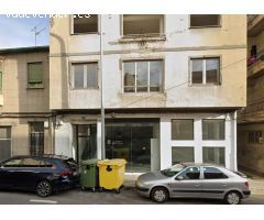 Venta de 2 Pisos + 4 Locales en Calle Progreso Nº 81 Rúa (A) (Ourense)