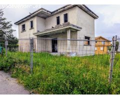 EXCLUSIVO CHALET EN CONSTRUCCIÓN A 200 METROS DE LA PLAYA DEL VAO – VIGO