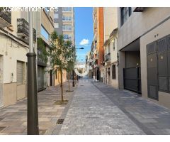 Local comercial en Venta en Puerto de Gandía, Valencia