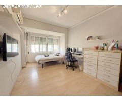 ???? Piso de 85?m² en Gandia, a 2 minutos andando del centro – 3 habitaciones y balcón amplio