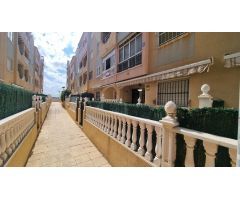 BUNGALOW EN PLANTA BAJA CON PISCINA COMUNITARIA Y A 250 M. DEL MAR -ZONA LA MATA-