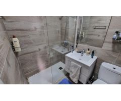 BUNGALOW EN PLANTA BAJA CON SOLÁRIUM PRIVADO Y PISCINA COMUNITARIA -ZONA TORREVIEJA -
