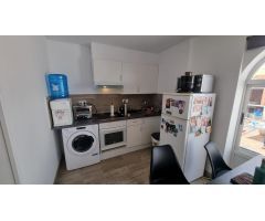 BUNGALOW EN PLANTA BAJA CON SOLÁRIUM PRIVADO Y PISCINA COMUNITARIA -ZONA TORREVIEJA -