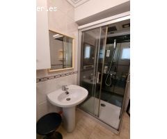 BUNGALOW DE 3 DORMITORIOS CON SOLÁRIUM PRIVADO Y PISCINA COMUNITARIA - ZONA PUEBLO MARINO, TORREVIEJ