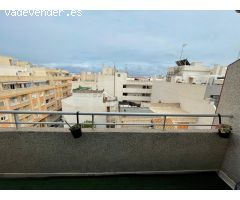 ATICO EN TORREVIEJA A 600 METROS DEL MAR, 2 HABITACIONES