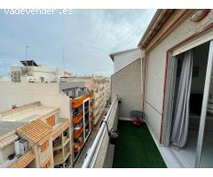 ATICO EN TORREVIEJA A 600 METROS DEL MAR, 2 HABITACIONES