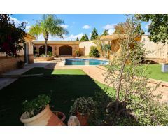 Villa en Venta en Los Urrutias, Murcia