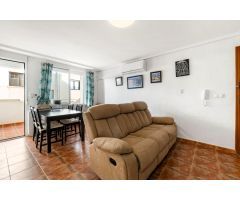 Acogedor apartamento (68 m² - 1.ª planta) con 3 dormitorios. ¡A solo 150 m de la Playa de la Mata!