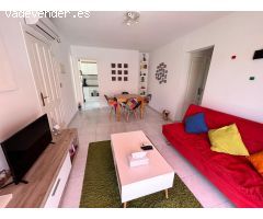 BUNGALOW DE 2 DORMITORIOS CON SOLÁRIUM PRIVADO Y PISCINA - ZONA LA SIESTA, TORREVIEJA-