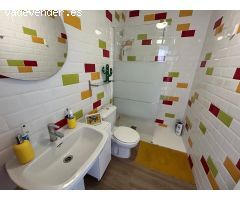 BUNGALOW DE 2 DORMITORIOS CON SOLÁRIUM PRIVADO Y PISCINA - ZONA LA SIESTA, TORREVIEJA-