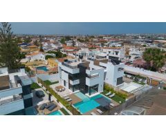 Vivienda de lujo con domótica y piscina privada en Torrevieja – Lista para entrar a vivir