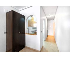 Acogedor apartamento céntrico (57 m²-2.ª planta), 2 dorm, 2 pl de garaje y 600 m del paseo marítimo.