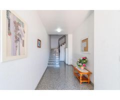 ATICO ORIENTADO AL SUR CON 3 DORMITORIOS CON TERRAZA ACRISTALADA Y VISTAS AL MAR EN PLAYA FLAMENCA