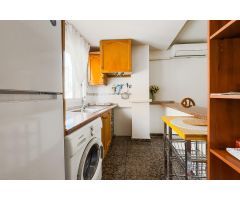 Apartamento céntrico con 3 dormitorios, 2 baños y terraza — ¡a solo 750 m de la playa!