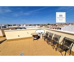 Ático (66 m² - 2.ª planta), 2 dorm, terraza + solárium privado, ¡y a 250 m de la Playa de los Locos!