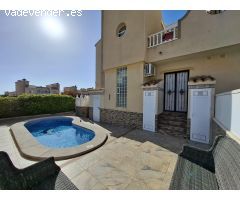 BONITO PAREADO EN LOMAS DE CABO ROIG